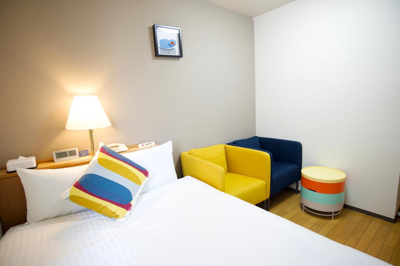 Smile Hotel Ацуги Екстериор снимка